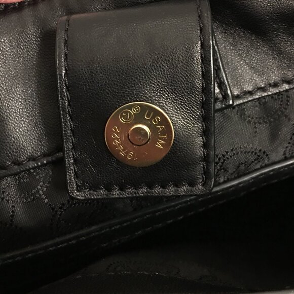 Michael Kors Susannah Large Quilted Black Tote Bag - Picture 11 of 16